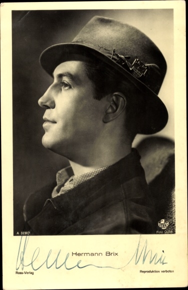 Postcard Actor Hermann Brix, profile view with hat, Ross 3230/1