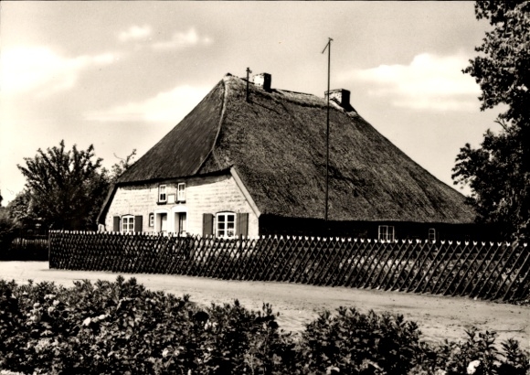 Postcard Schaprode on the island of Rügen, residential house