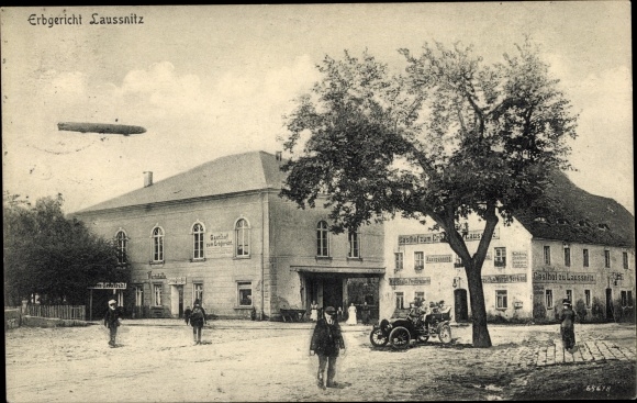 Postcard Laußnitz Saxony, inheritance court, owner Martha Hundsbeck, Zeppelin