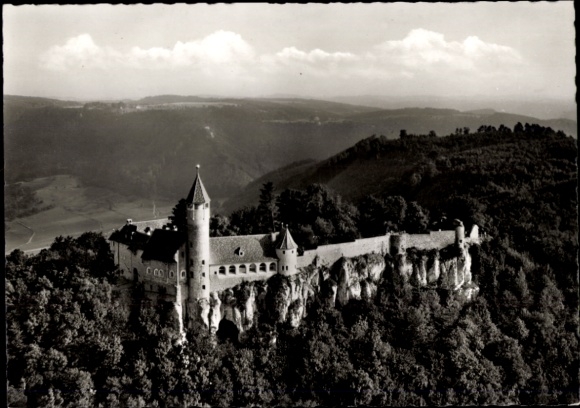 Postcard Owen unter Teck Württemberg, Burg Teck, castle view, castle on a ridge, surrounded by