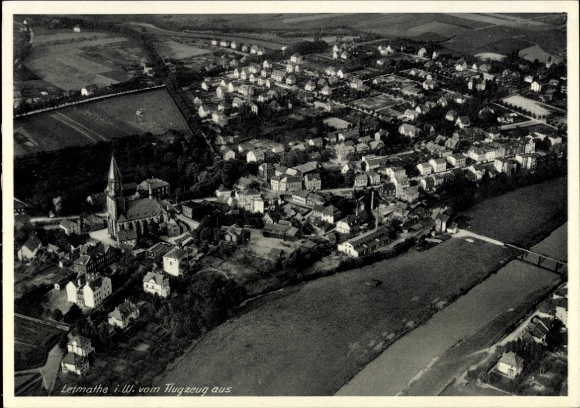 Ak Letmathe Iserlohn im Märkischen Kreis,  Luftaufnahme  Kirche, Fluss, Wohngebiete