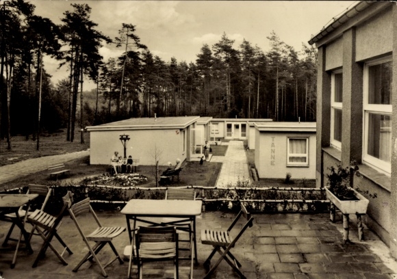 Ak Schmannewitz Dahlen, FDGB Erholungsheim Käthe Kollwitz Hütte, Terrasse