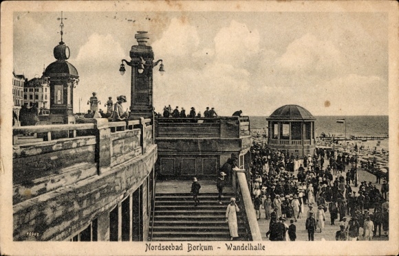 Postcard North Sea resort Borkum in East Frisia, North Sea resort, promenade, many people, sea in the background
