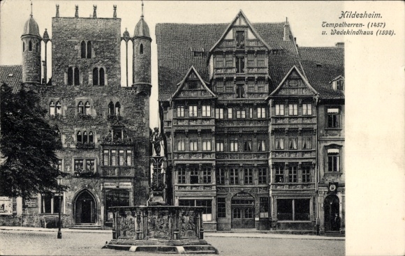 Postcard Hildesheim in Lower Saxony, Knights Templar, Wedekind House, Building