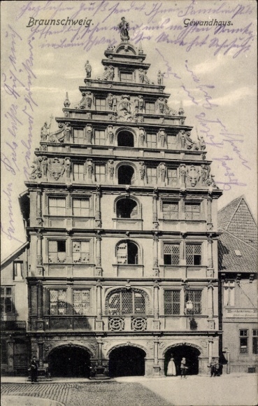 Ak Braunschweig in Niedersachsen, Historisches Gebäude, Gewandhaus, Straßenansicht, Detailreiche 