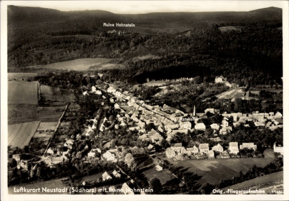 Ak Neustadt im Harz Harztor Thüringen, Ruine Hohnstein, Fliegeraufnahme