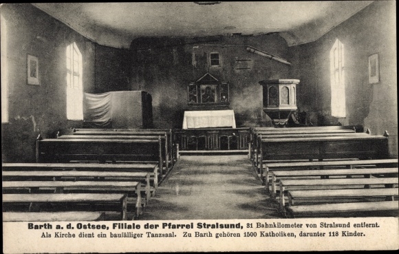 Postcard Barth in Mecklenburg Vorpommern, Catholic Church, interior view