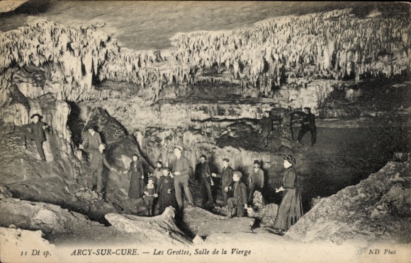 Postcard Arcy Sur Cure Indre et Loire, Les Grottes