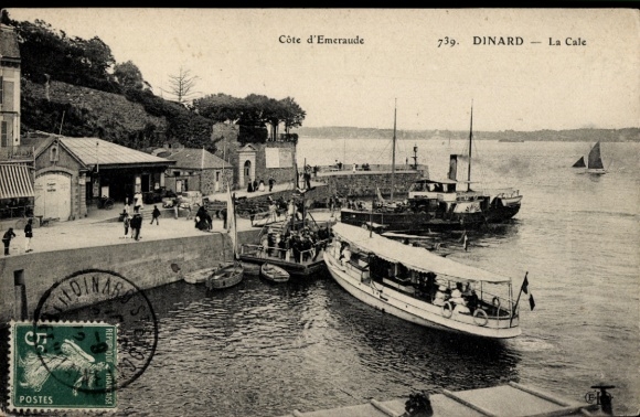 CPA Dinard Ille-et-Vilaine, La Cale