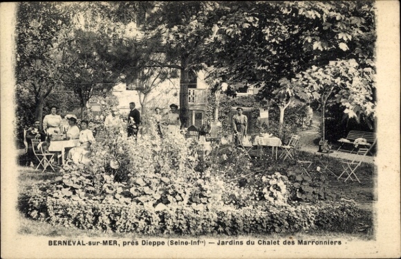 Postcard Berneval sur Mer Seine Maritime, Jardin du Chalet des Marronniere