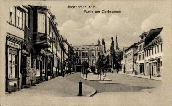 Ak Bleicherode im Kreis Nordhausen, Partie am Zierbrunnen, Altstadt