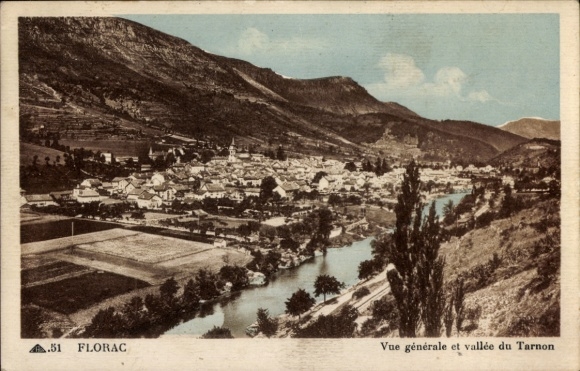 Postcard Florac Lozère, general view, valley of Tarnon