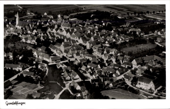 Postcard Gundelfingen Münsingen in Württemberg, aerial photograph