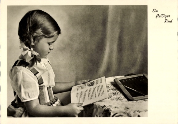 Postcard Hardworking Child, Girl Reading, portrait