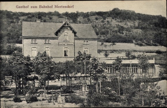 KP Mertendorf Saksonia Anhalt, Gasthof zum Bahnhof, ogród