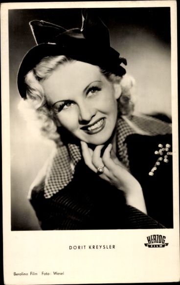Postcard actress Dorit Kreysler, A Night on the Danube