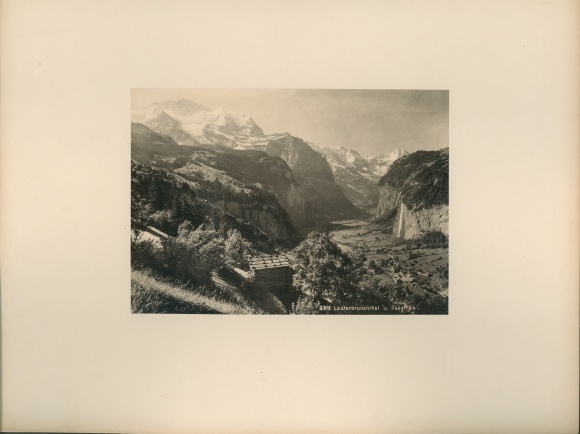 Photo Canton of Bern, Lauterbrunnen Valley, Alps