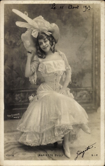 Postcard Variety Artist Mariette Sully, portrait