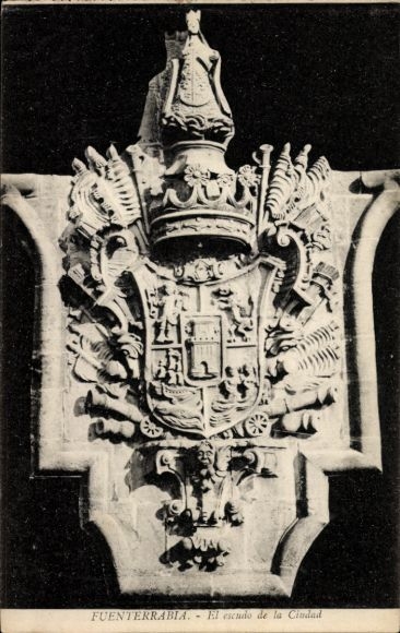 Postcard Hondarribia Fuenterrabia Basque Country, coat of arms of the city, crown, detailed depiction