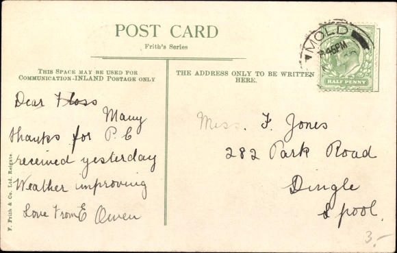 Postcard Wales, Welsh Costumes, Woman in costume, spinning wheel
