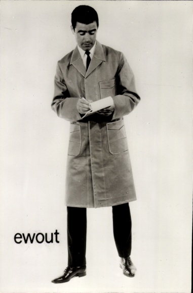 Postcard advertising, man in coat, Ewout, HNE