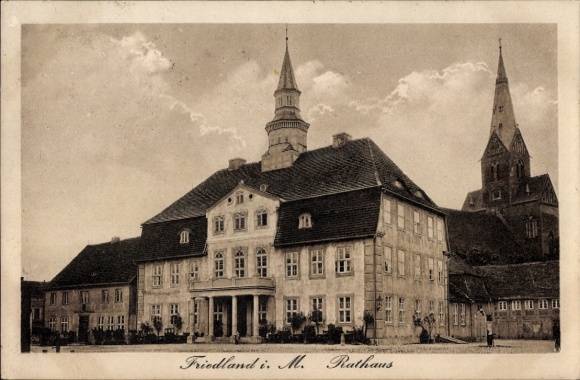 Postcard Friedland in Mecklenburg, Town Hall