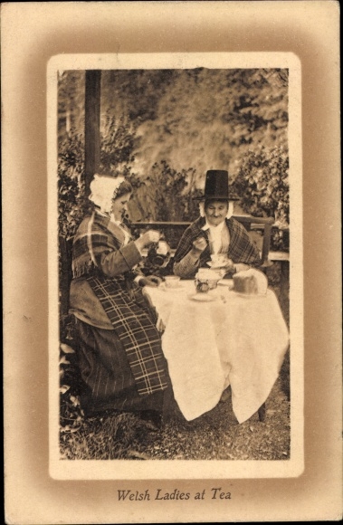 Mount Postcard Welsh Ladies at Tea, Welsh costume