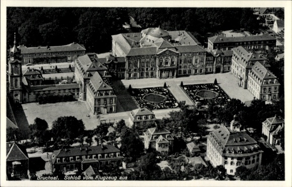 Postcard Bruchsal im Kraichgau, castle aerial view, gardens
