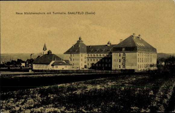 Ak Saalfeld an der Saale Thüringen, Neue Mädchenschule, Turnhalle