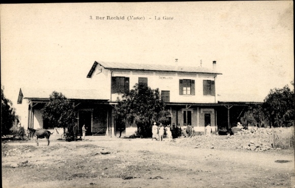 Postcard Ber Rechid Morocco, train station, street side