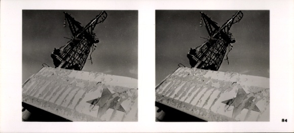 Stereo image photo Flying and Winning No. 84, Soviet Rata fighter plane, fighter aircraft