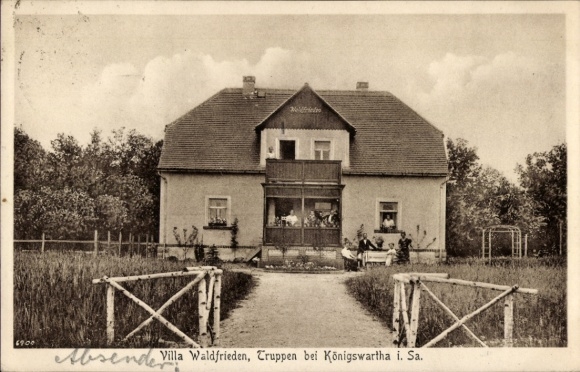 Ak troepen Königswartha in Oberlausitz, Villa Waldfrieden, troepen bij Königswartha i. Zat....
