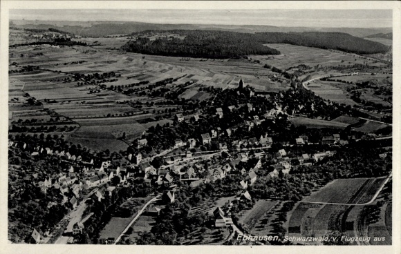 Ak Ebhausen im Schwarzwald Württemberg, Luftaufnahme von  Schwarzwald, schöne Landschaft