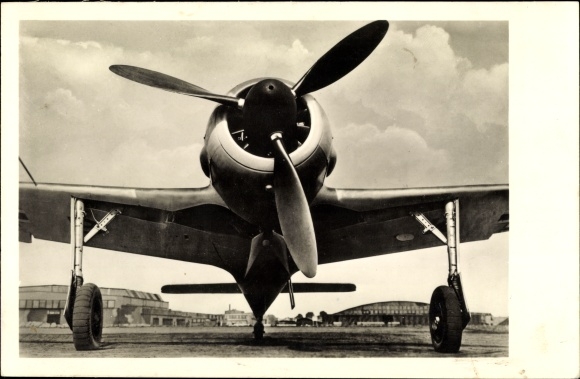 Postcard Deutsche Luftwaffe, fighter plane, Focke Wulf Jäger Fw 190, A1U1