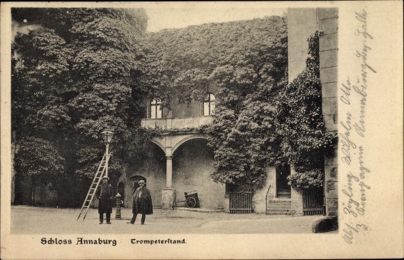 Postcard Annaburg Saxony Anhalt, castle, trumpeter stand