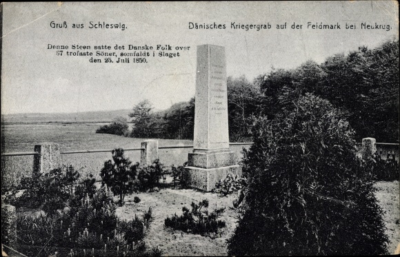 Ak Neukrug Maasbüll in Schleswig Holstein, Dänisches Kriegergrab auf der Feldmark