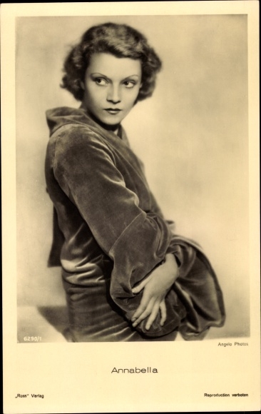 Postcard actress Annabella, portrait, coat