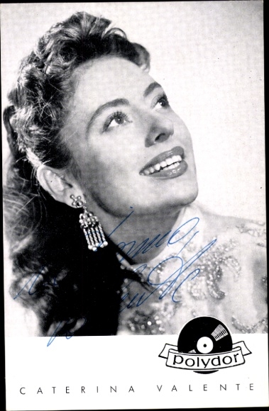 Postcard actress and singer Caterina Valente, Polydor records, portrait, autograph