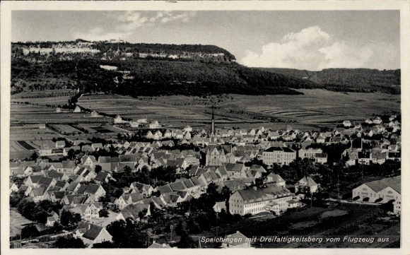 Postcard Spaichingen in Württemberg, Dreifaltigkeitsberg, aerial photograph