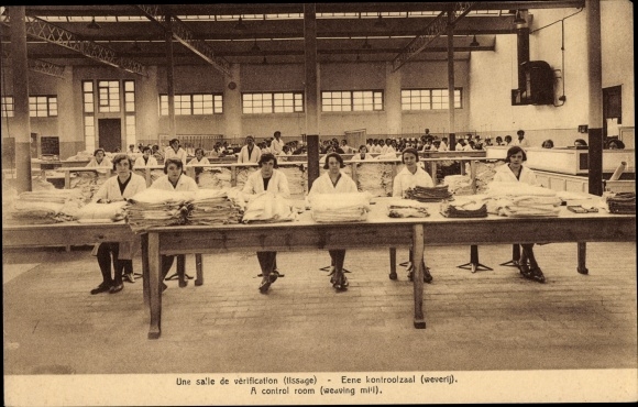 Postcard Bruxelles Brüssel, Societe Anonyme Flandria, A verification room