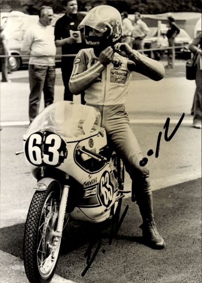 Foto Motorrennsport, Motorradrennfahrer, Kneubühler, Yamaha, Autogramm