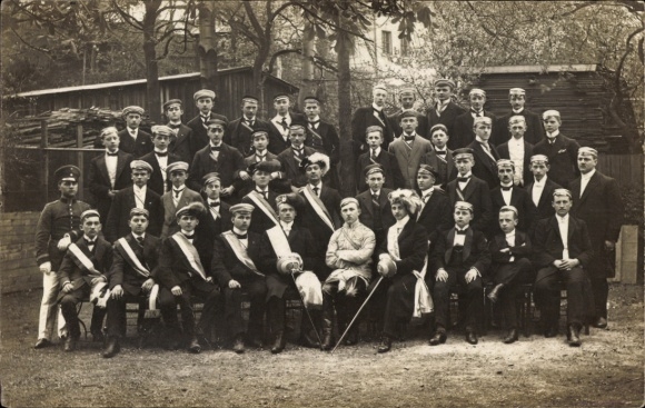 Studentika Photo Postcard Students, group photo
