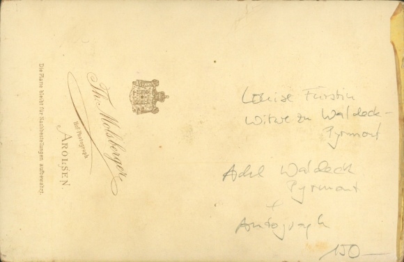 Cabinet photo Louise Princess Dowager of Waldeck-Pyrmont with child, autograph