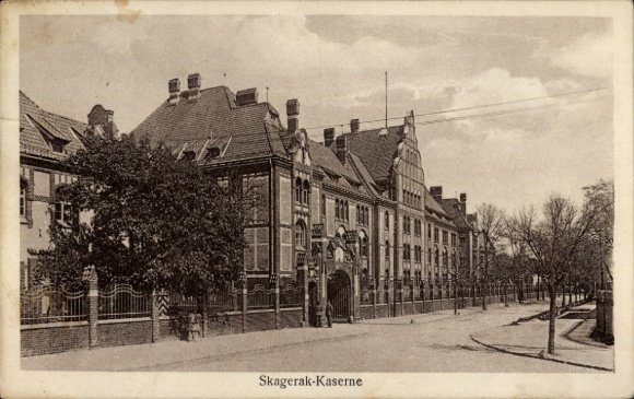 Postcard Baltijsk Pillau East Prussia, Skagerak Barracks