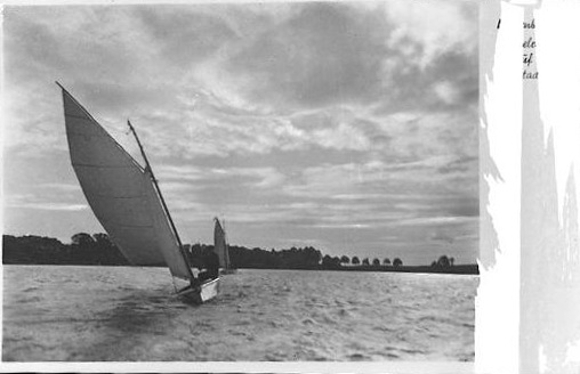 9 Negative Woldenberg Neumark, Richtstraße, Segelboot