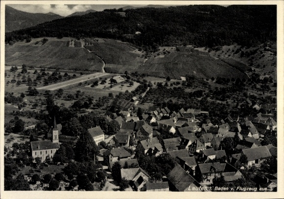 KP Laufen w Kąpać Sulzburg Schwarzwald, zdjęcie lotnicze