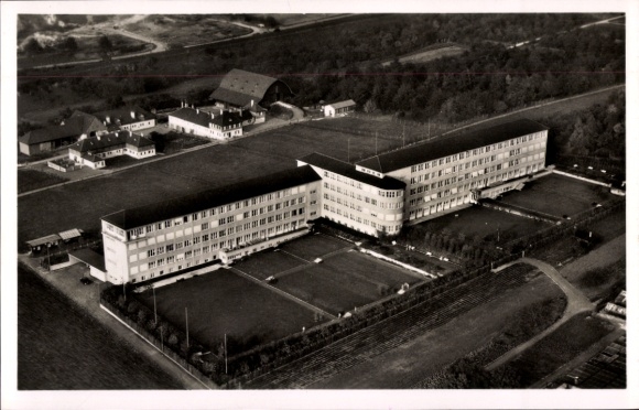 Postcard Bad Cannstatt Stuttgart in Württemberg, aerial photograph of the Municipal Dermatology Clinic