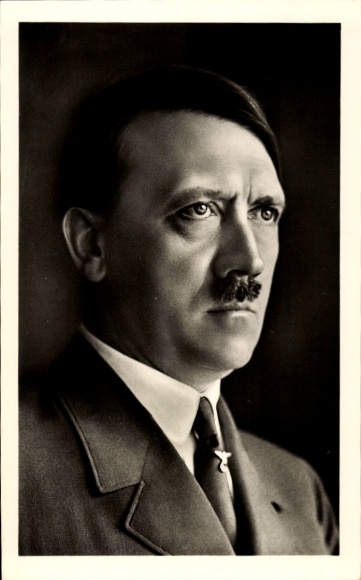 Ak Führer und Reichskanzler Adolf Hitler, Portrait