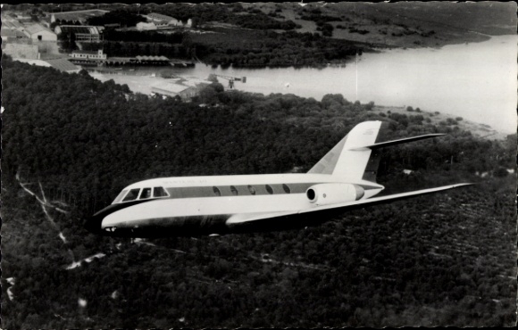 Postcard passenger aircraft GAM Dassault Mystère 20