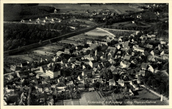 Postcard Rückersdorf Neustadt in Saxony, aerial view of Rückersdorf with houses, fields, forest